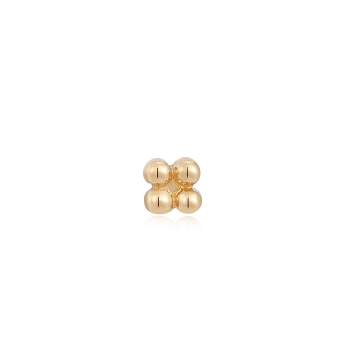 Verfijnde 4 Bead Square piercing van Ember van 14k massief goud, een subtiele cluster van vier gouden bolletjes.